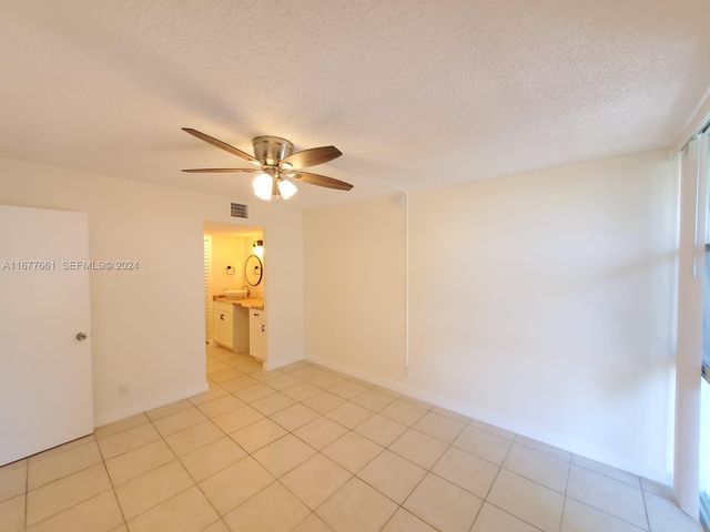 2029 NW 46th Avenue E308, Lauderhill, FL 33313