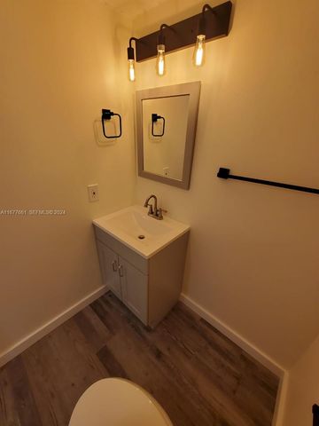 2029 NW 46th Avenue E308, Lauderhill, FL 33313