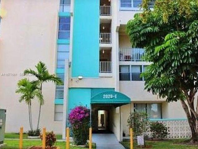 2029 NW 46th Avenue E308, Lauderhill, FL 33313
