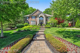 8273 Trafford Court, Canton, MI 48187