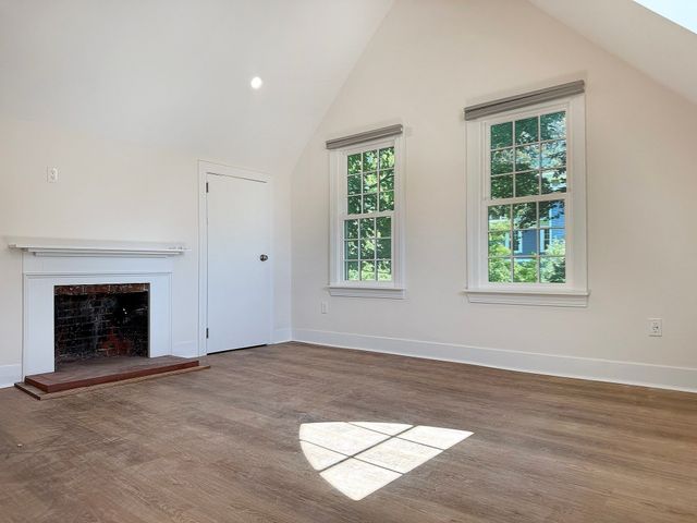 110 Edgell Rd 110, Framingham, MA 01701