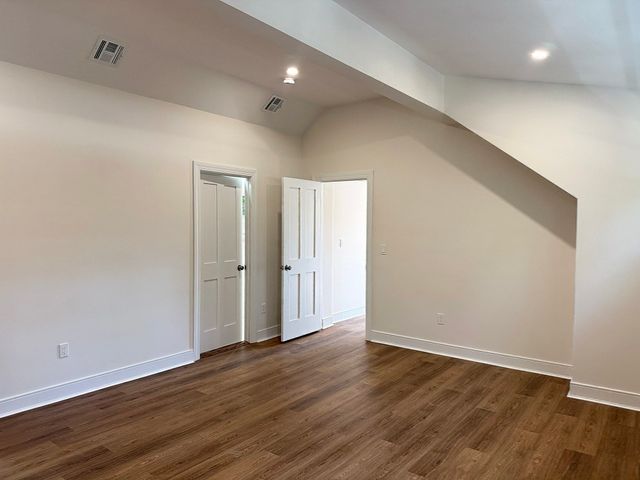 110 Edgell Rd 110, Framingham, MA 01701