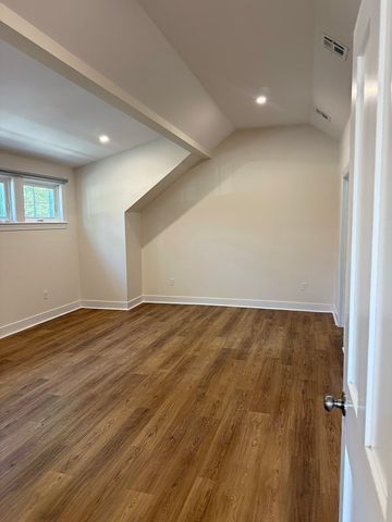 110 Edgell Rd 110, Framingham, MA 01701