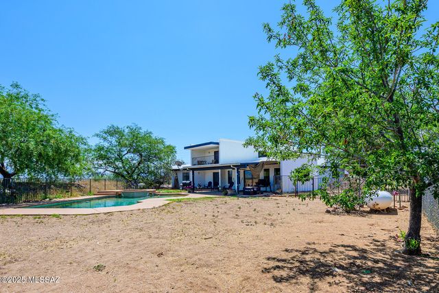 960 Via Puebla, Rio Rico, AZ 85648