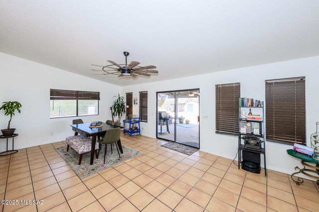 960 Via Puebla, Rio Rico, AZ 85648