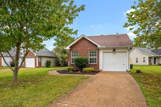 2708 River Bend Dr, Nashville, TN 37214