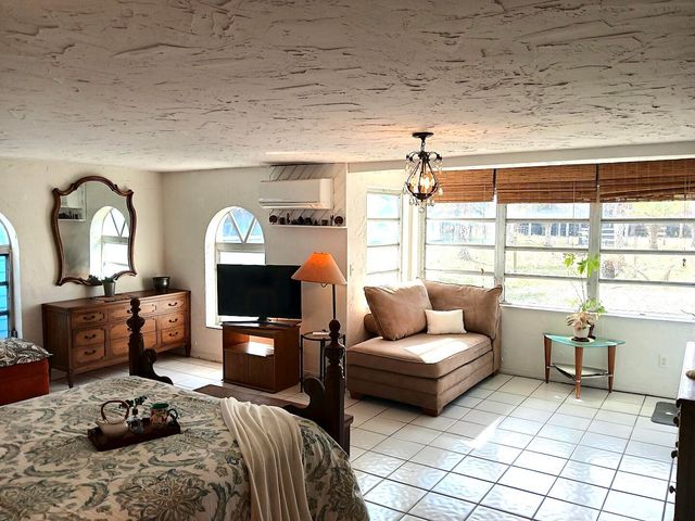 4500 SW Boatramp Avenue, Palm City, FL 34990