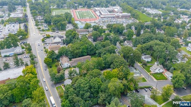 87 Poplar Street 4, Ramsey, NJ 07644