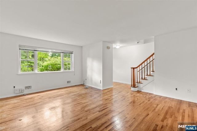87 Poplar Street 4, Ramsey, NJ 07644