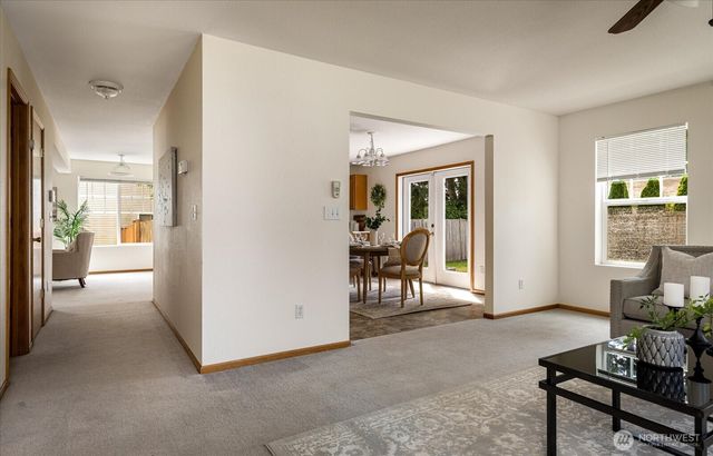 685 SW 1st Avenue, Oak Harbor, WA 98277