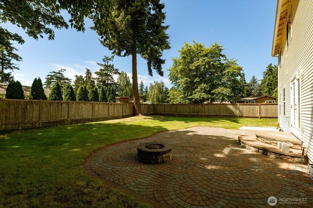 685 SW 1st Avenue, Oak Harbor, WA 98277