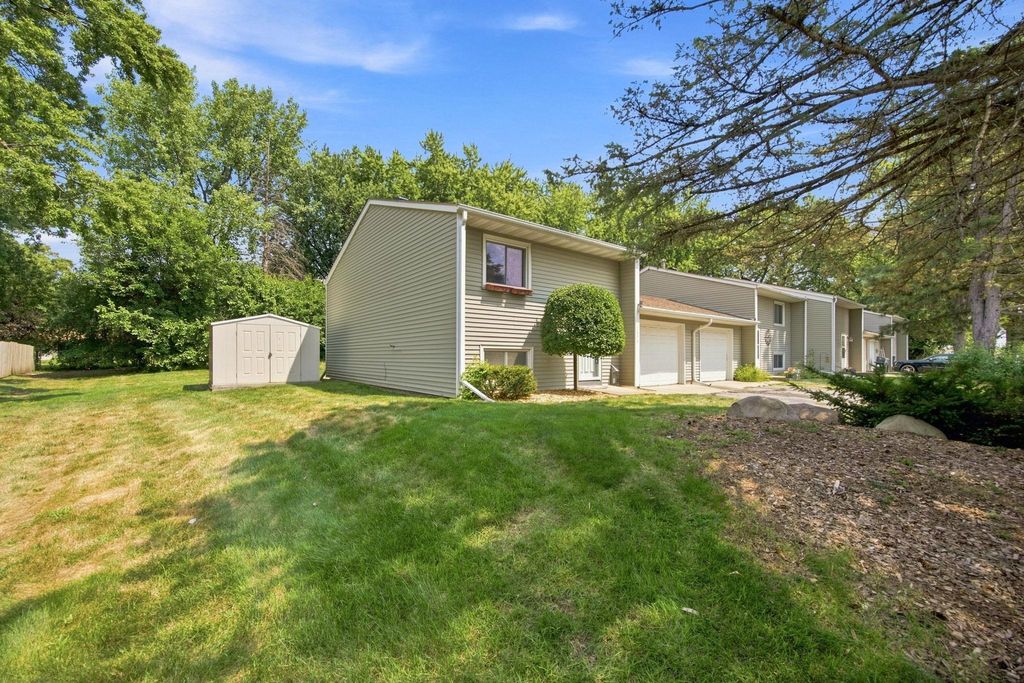 7093 146th Street W, Apple Valley, MN 55124 — exterior