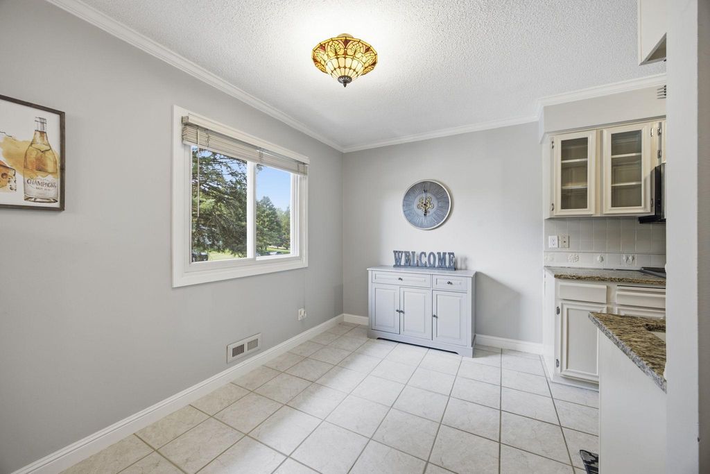7093 146th Street W, Apple Valley, MN 55124 — photo 5