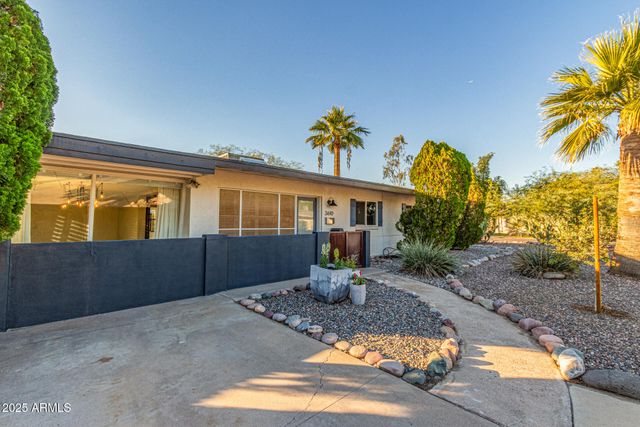 3610 N 8TH Avenue, Phoenix, AZ 85013