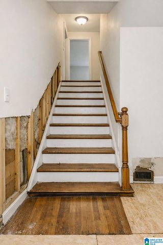 1016 43RD PLACE W, Birmingham, AL 35208