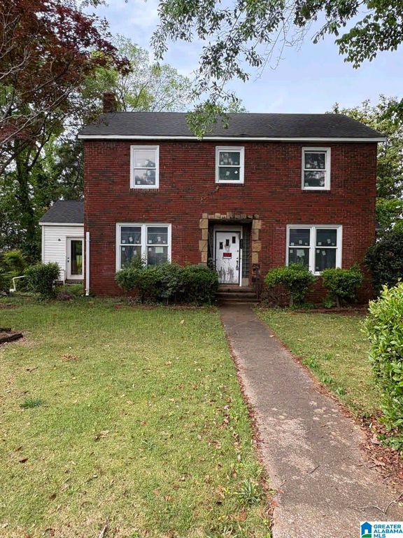 1016 43RD PLACE W, Birmingham, AL 35208