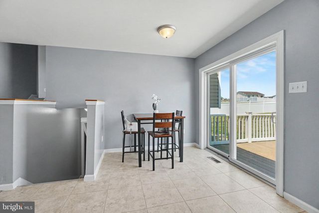 206 PIKE CT, Shippensburg, PA 17257