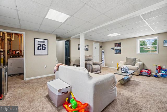 206 PIKE CT, Shippensburg, PA 17257