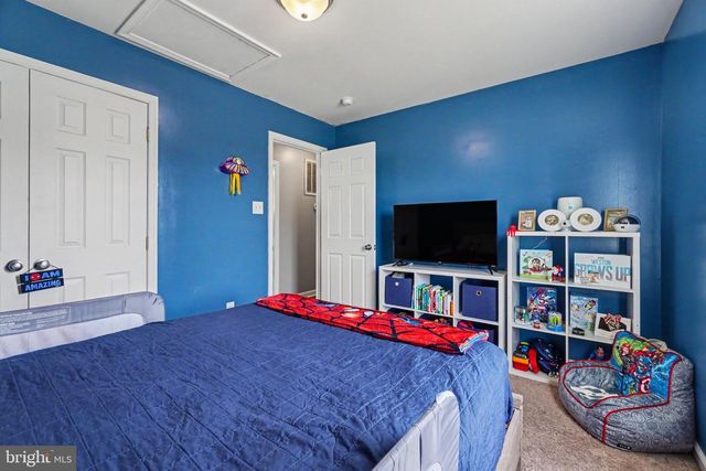 206 PIKE CT, Shippensburg, PA 17257