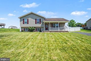 206 PIKE CT, Shippensburg, PA 17257