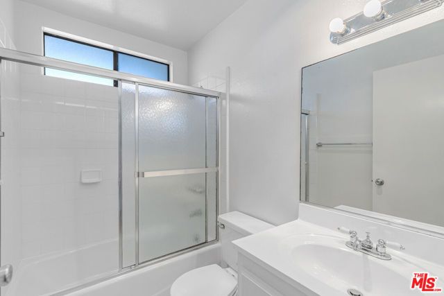 2490 Purdue Avenue 7, Los Angeles, CA 90064