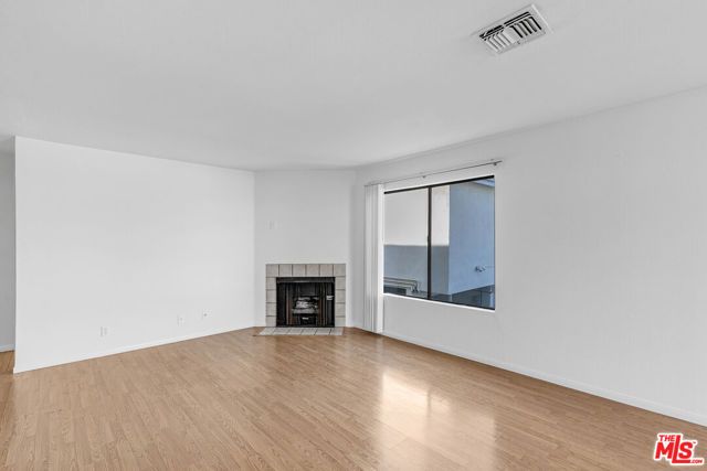 2490 Purdue Avenue 7, Los Angeles, CA 90064