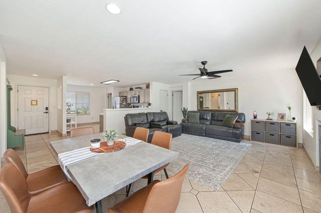4749 Thoreau Dr, Cameron Park, CA 95682