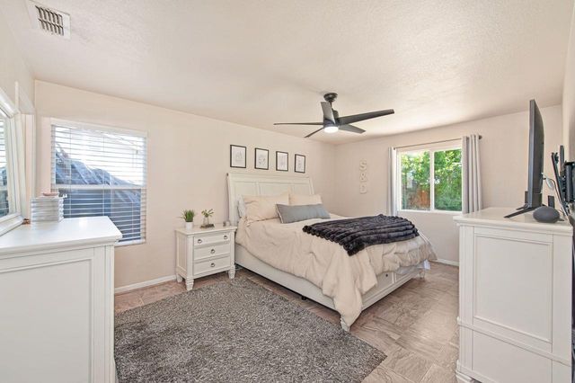 4749 Thoreau Dr, Cameron Park, CA 95682