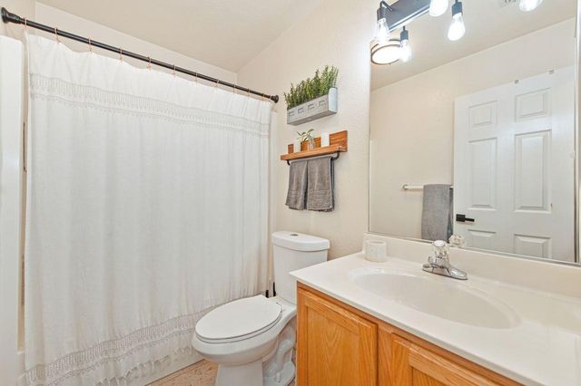 4749 Thoreau Dr, Cameron Park, CA 95682