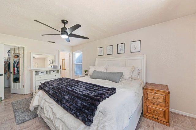 4749 Thoreau Dr, Cameron Park, CA 95682