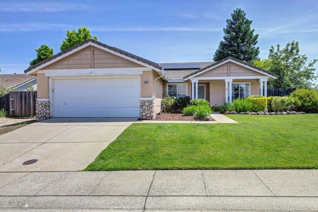 4749 Thoreau Dr, Cameron Park, CA 95682
