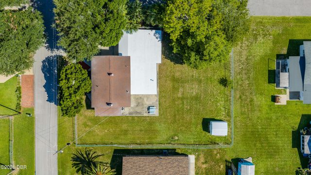 1591 Birmingham Avenue, Daytona Beach, FL 32117
