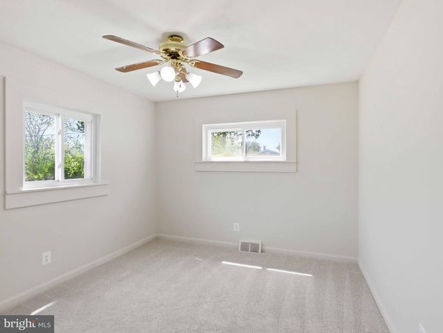 7878 CHEVERLY LN, Glen Burnie, MD 21060