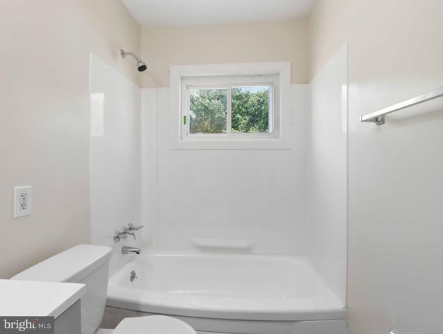 7878 CHEVERLY LN, Glen Burnie, MD 21060