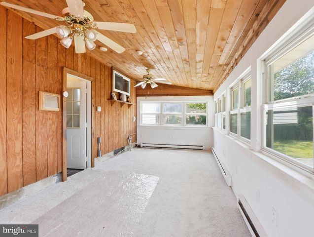 7878 CHEVERLY LN, Glen Burnie, MD 21060