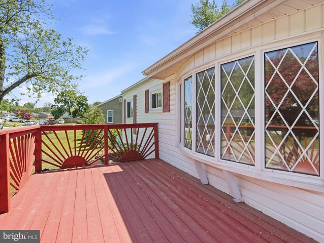 7878 CHEVERLY LN, Glen Burnie, MD 21060
