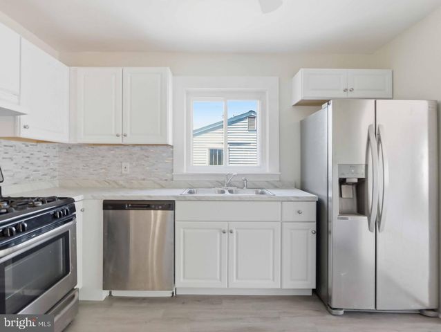 7878 CHEVERLY LN, Glen Burnie, MD 21060