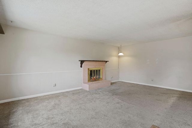 2401 Claridge Ln, Stockton, CA 95210