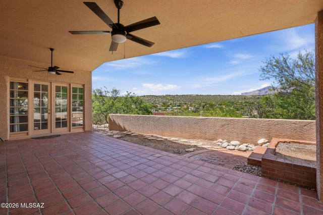 4221 N Summer Set Drive, Tucson, AZ 85750