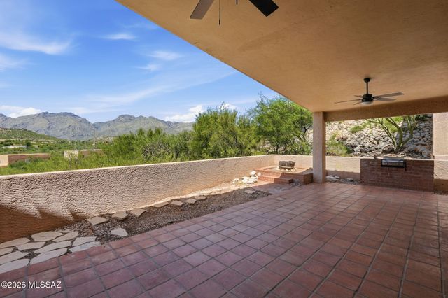 4221 N Summer Set Drive, Tucson, AZ 85750