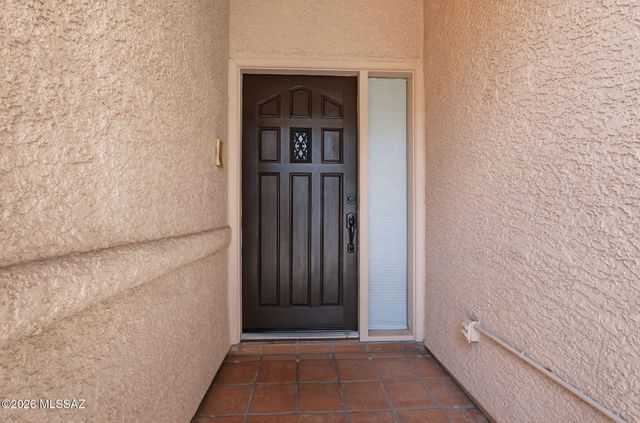 4221 N Summer Set Drive, Tucson, AZ 85750