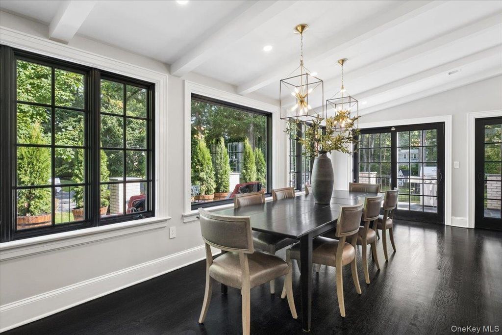 451 Beechmont Drive, New Rochelle, NY 10804 — photo 5