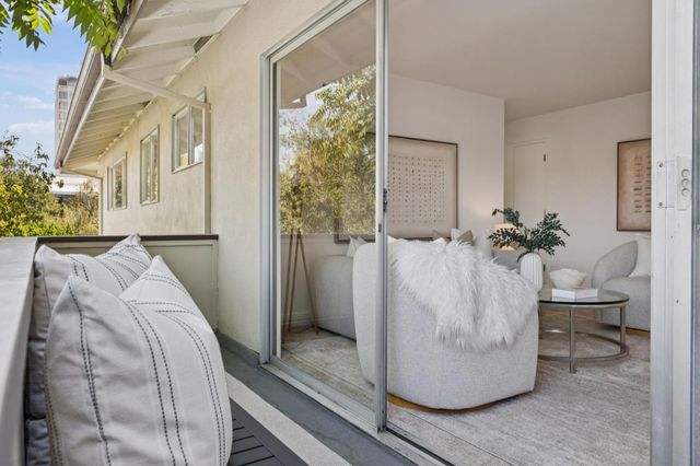 528 Everett Avenue F, Palo Alto, CA 94301