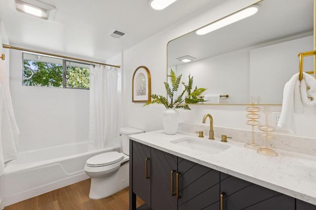 528 Everett Avenue F, Palo Alto, CA 94301
