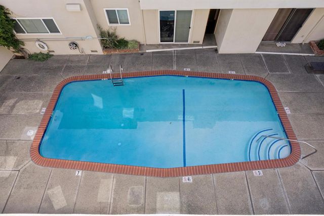 528 Everett Avenue F, Palo Alto, CA 94301