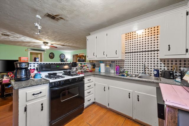 114 Fcr 540, Fairfield, TX 75840