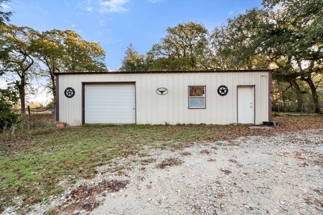 114 Fcr 540, Fairfield, TX 75840