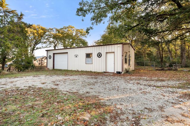 114 Fcr 540, Fairfield, TX 75840