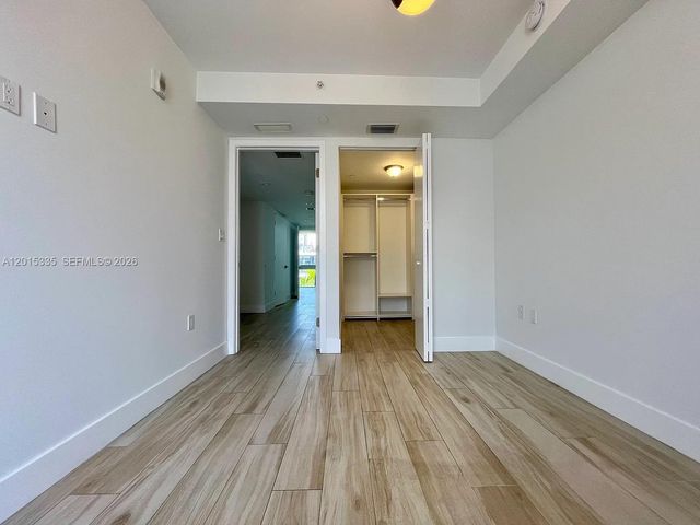 1000 99th St 3, Bay Harbor Islands, FL 33154