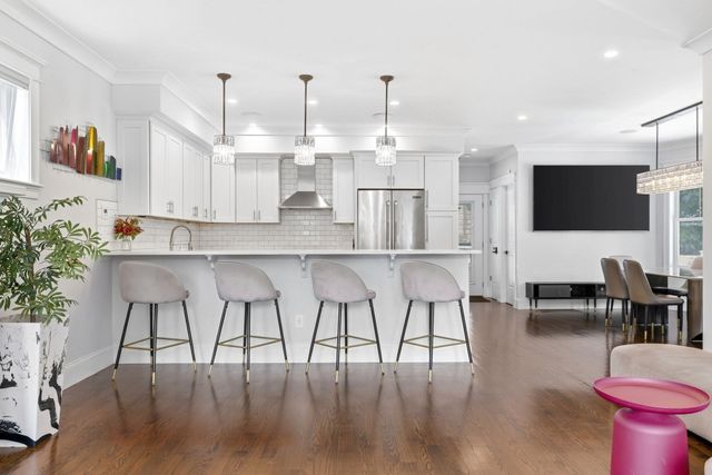 30 Port Norfolk St, Boston, MA 02122
